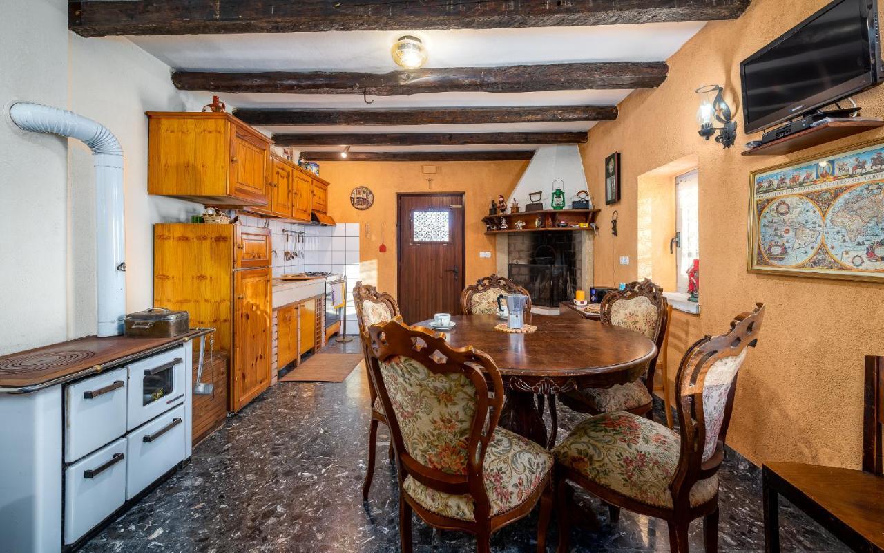 Holiday Home Mia&Emi Sovinjak Екстер'єр фото